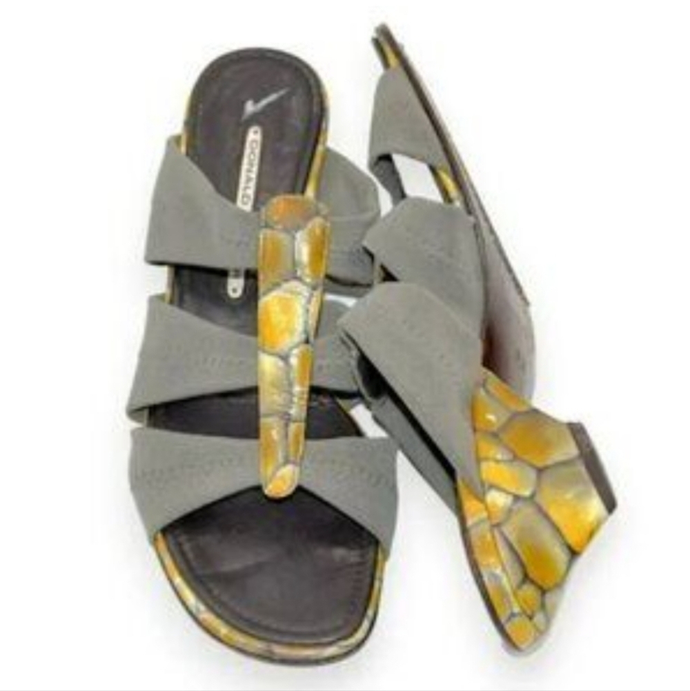 Donald J Pliner Hizzy Women’s 7 Gray Animal Print Slide Sandals Sculptural